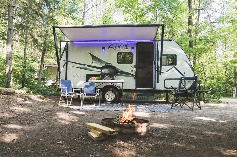 Castaway North Travel Trailer Rentals