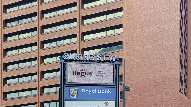 Regus