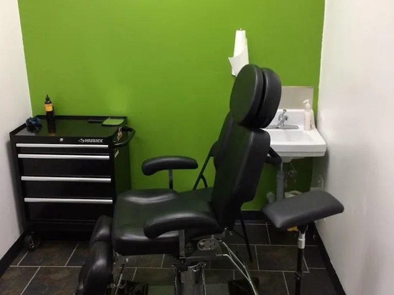 Modern Traditions Tattoo & Piercing Ltd.