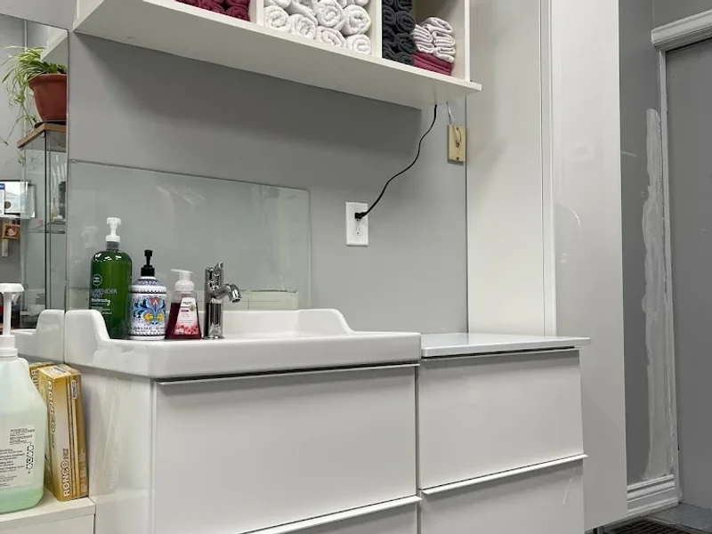 Olivia Hair Salon