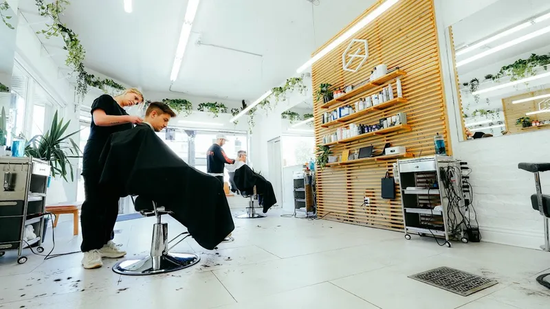 Glassbox Barbershop