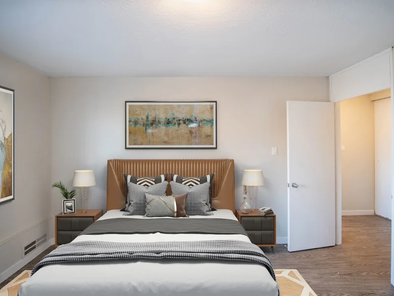 Pinewood Place Apartments