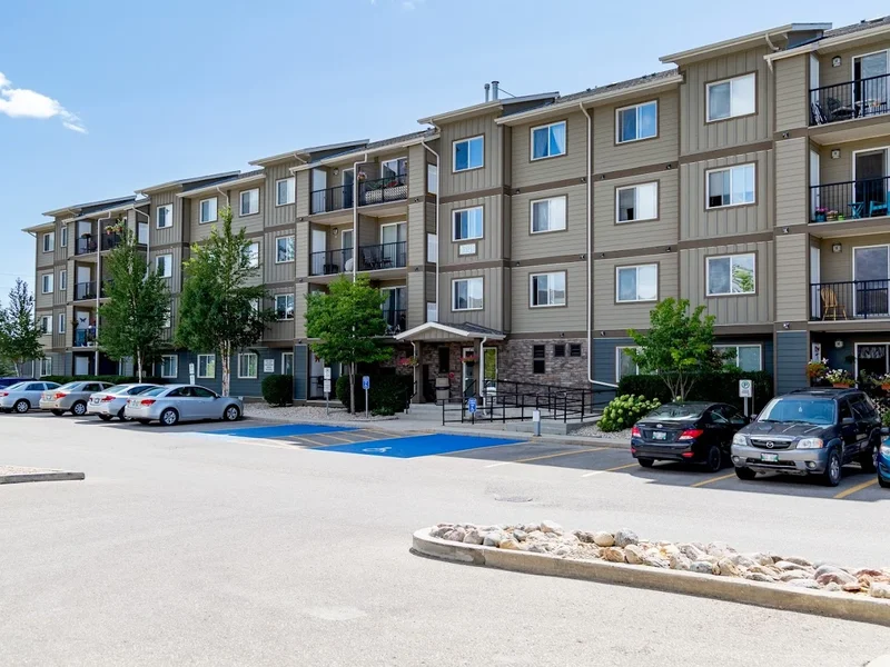 East Concordia Manor - Broadstreet Properties Ltd.