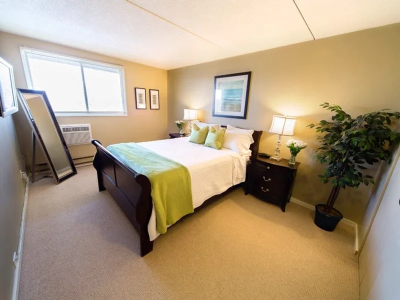 Executive Suites by Roseman