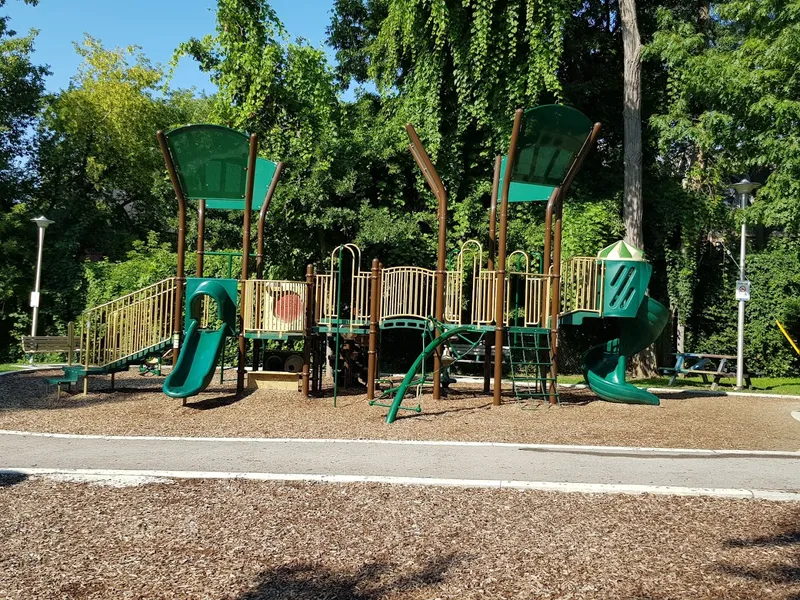 Chelsea Avenue Playground