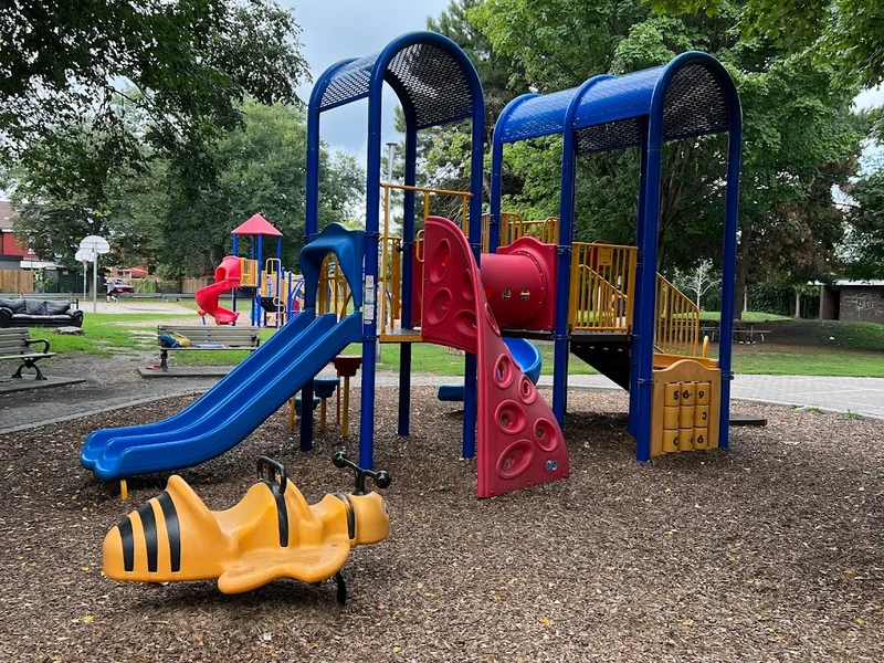 Vine Avenue Playground