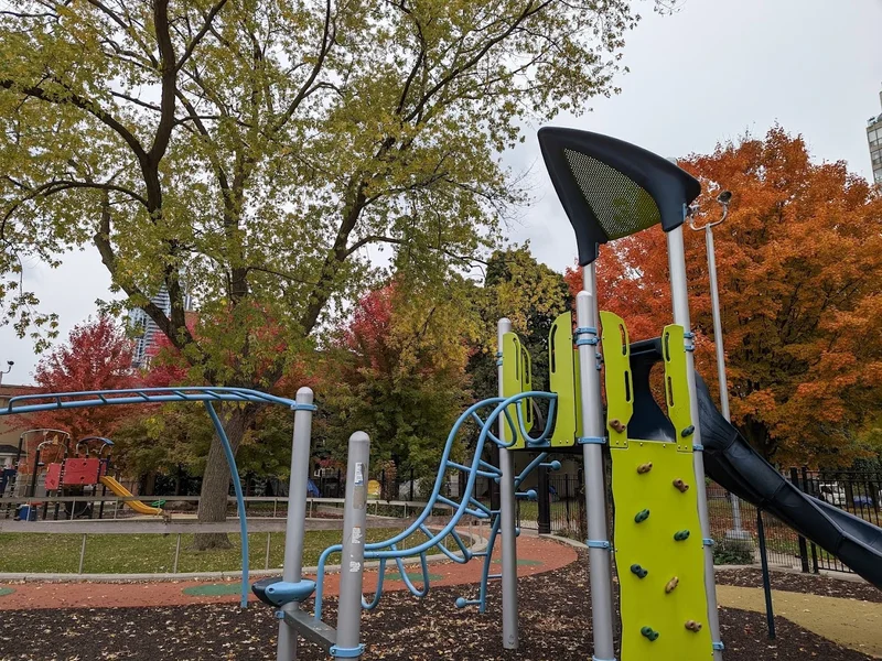 Allan Gardens Playground