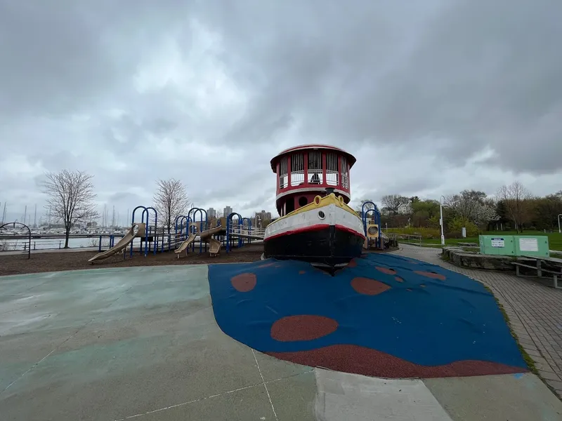 Pier 4 Playground