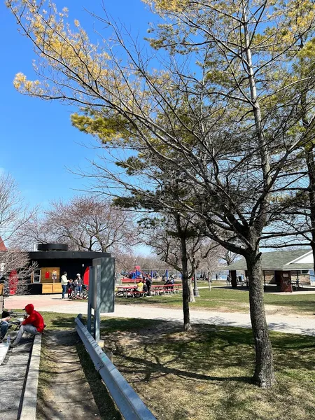 Sunnyside Boardwalk