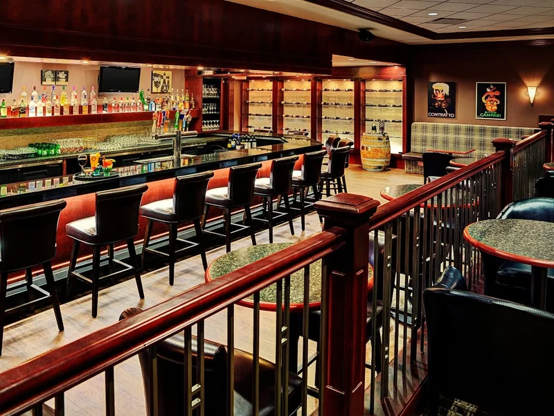 Chateau Nova Yellowhead