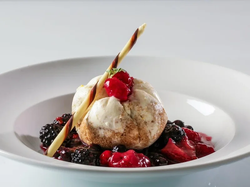 Holiday Inn Edmonton South - Evario Events, an IHG Hotel