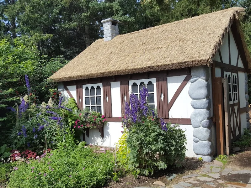 Leo Mol Sculpture Garden