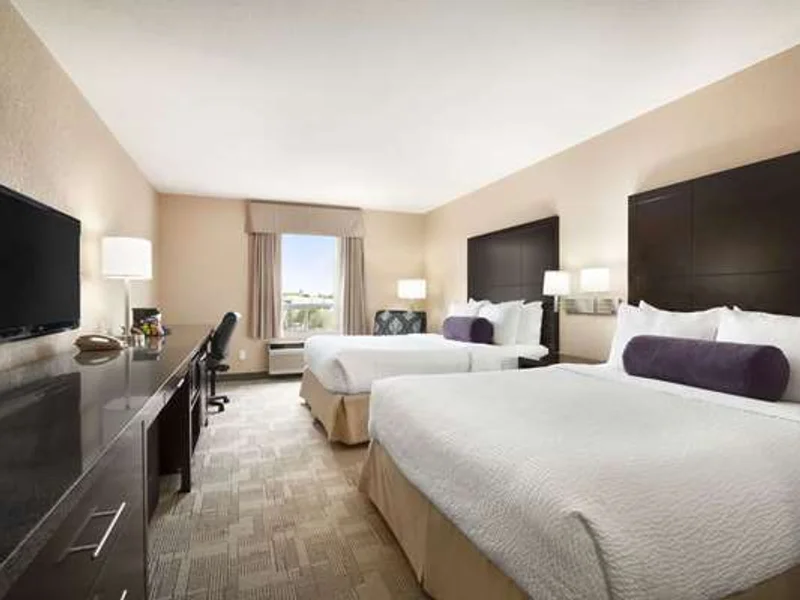 Days Inn by Wyndham Calgary Airport