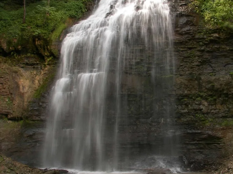 Tiffany Falls Conservation Area