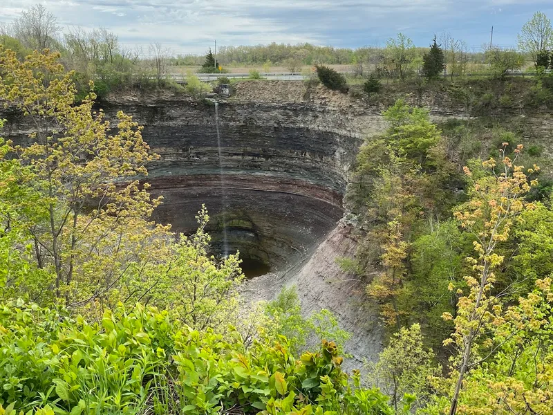 Devil's Punchbowl Conservation Area