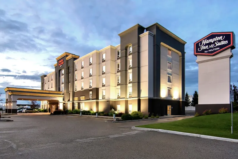 Hampton Inn & Suites by Hilton Edmonton/West