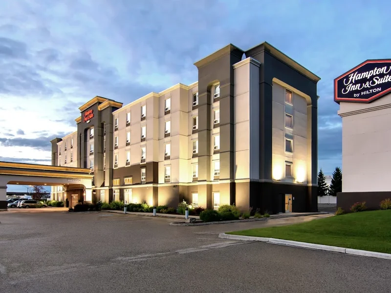 Hampton Inn & Suites by Hilton Edmonton/West