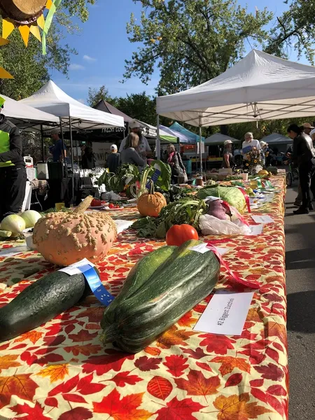 Hillhurst Sunnyside Farmers’ Market