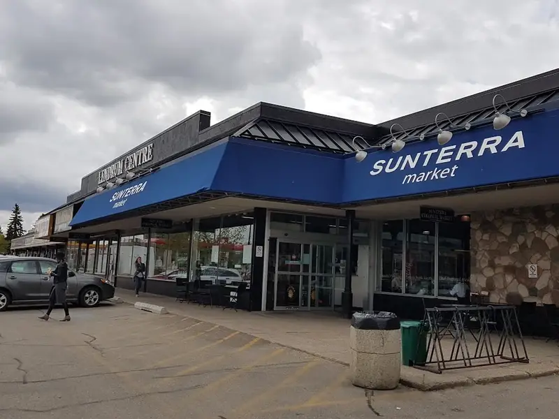 Sunterra Market, Lendrum