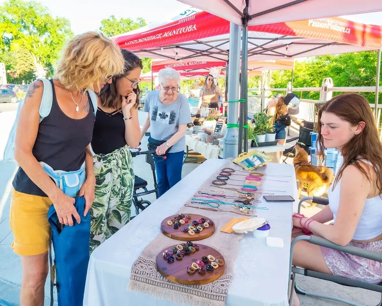 Marché d'été St. Boniface Summer Market