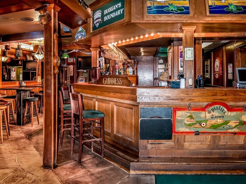 Duggan's Boundary Irish Pub