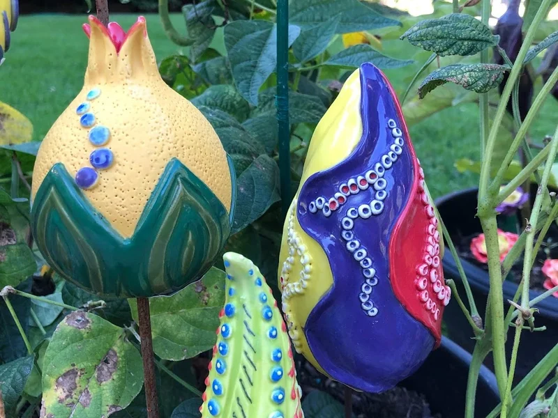 Monika Schaefer Pottery & Fibre Art