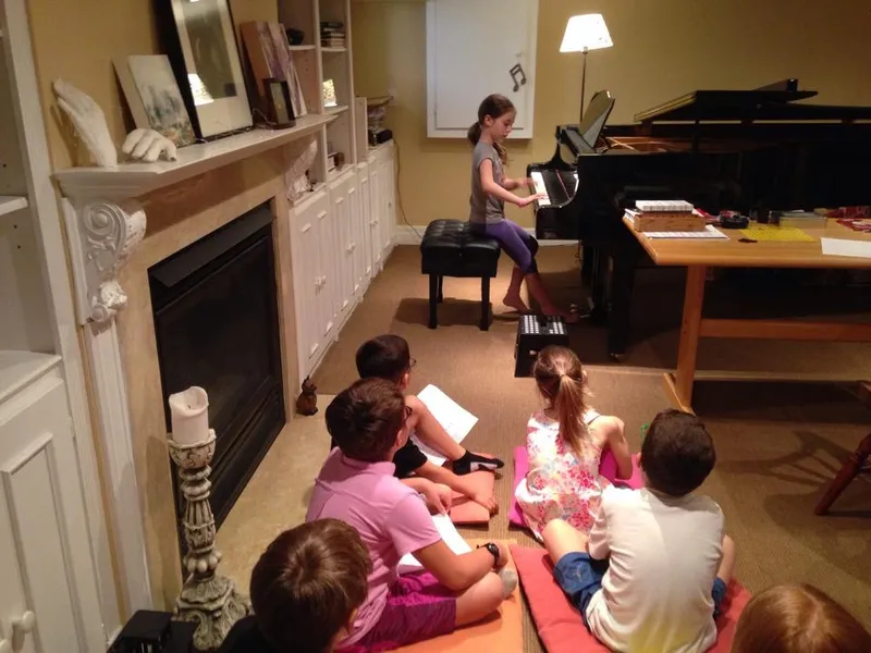 Piano Lessons with Joy