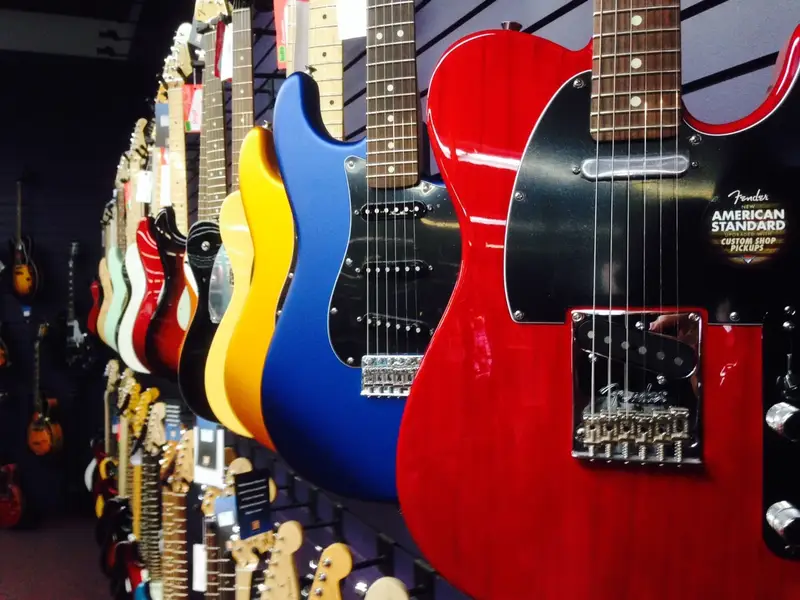 Long & McQuade Musical Instruments