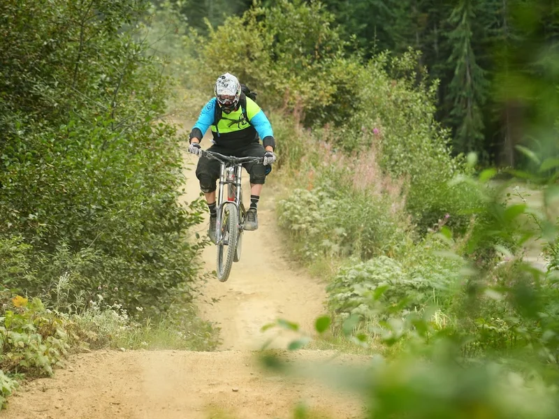 Calgary Cycle - Canyon Meadows