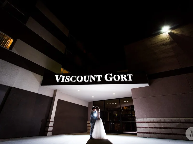 Viscount Gort Hotel