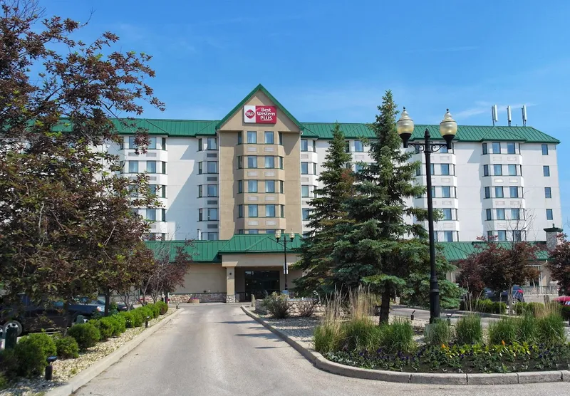 Best Western Plus Winnipeg Airport Hotel