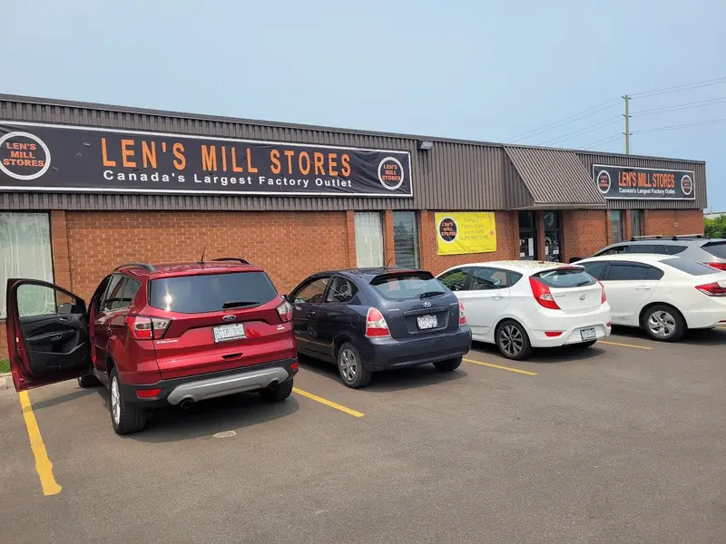 Len's Mill Store