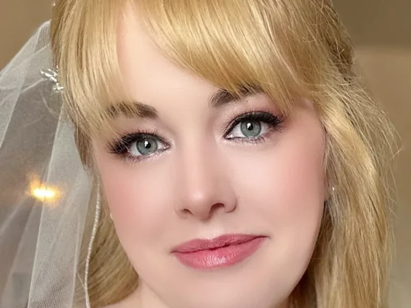 What A Face Makeup by Alisa Lyons