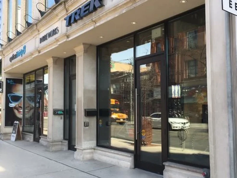 Trek Bicycle Queen West