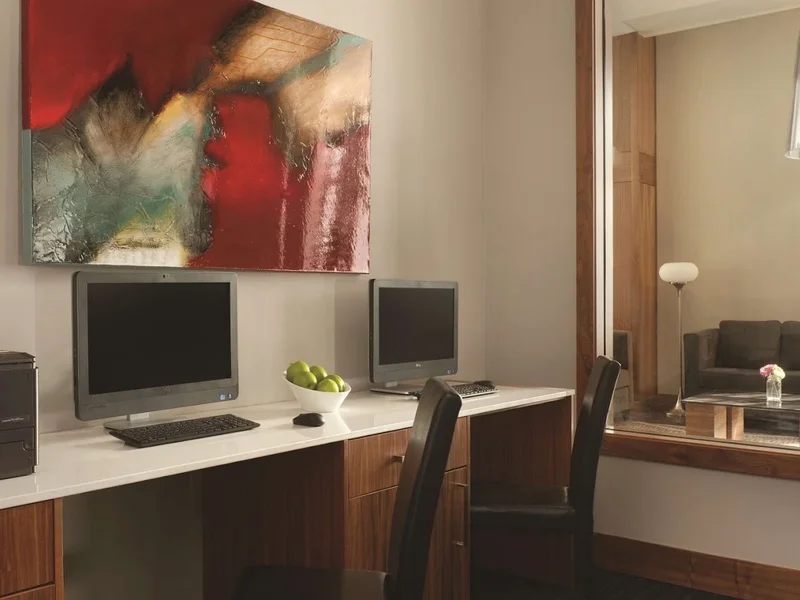 Radisson Hotel & Conference Centre Calgary Airport