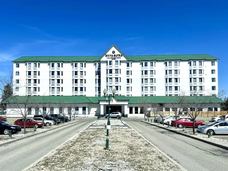 Divya Sutra Plaza and Conference Centre Calgary Airport