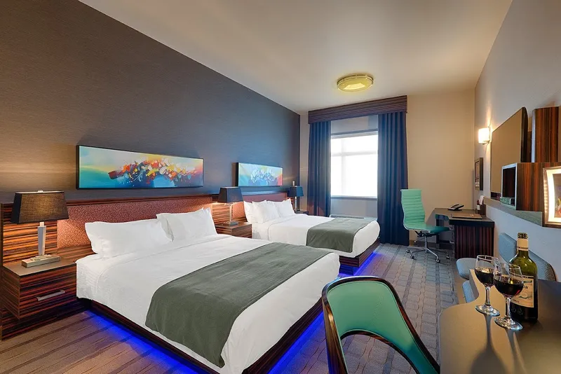 Hotel Clique Calgary