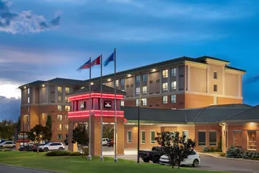 Top 18 hotels with free wifi in Calgary