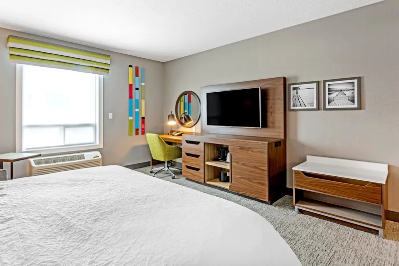 Hampton Inn & Suites by Hilton Edmonton/West