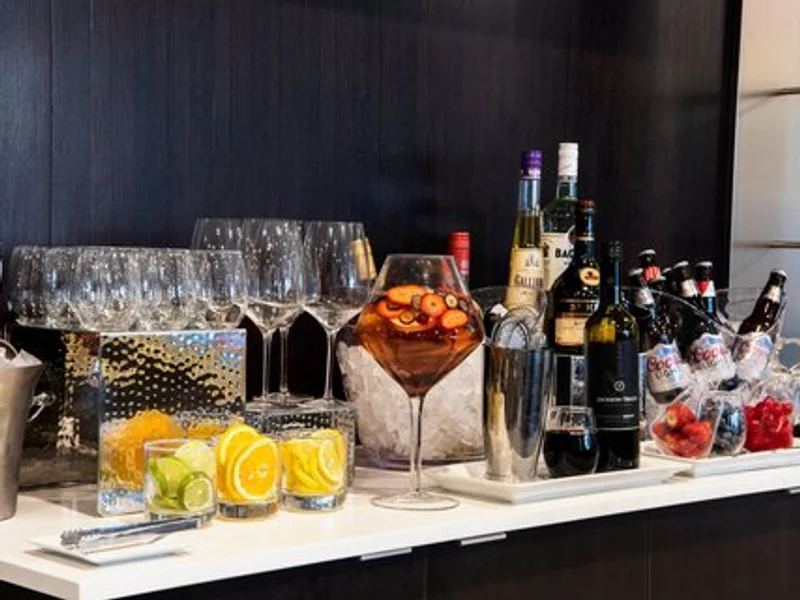 Courtyard Edmonton West