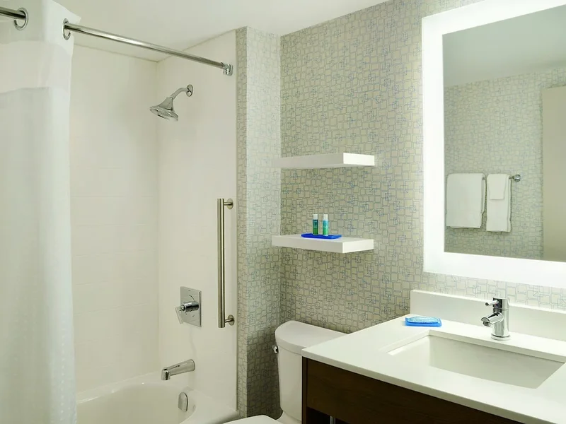 Holiday Inn Express Toronto Downtown