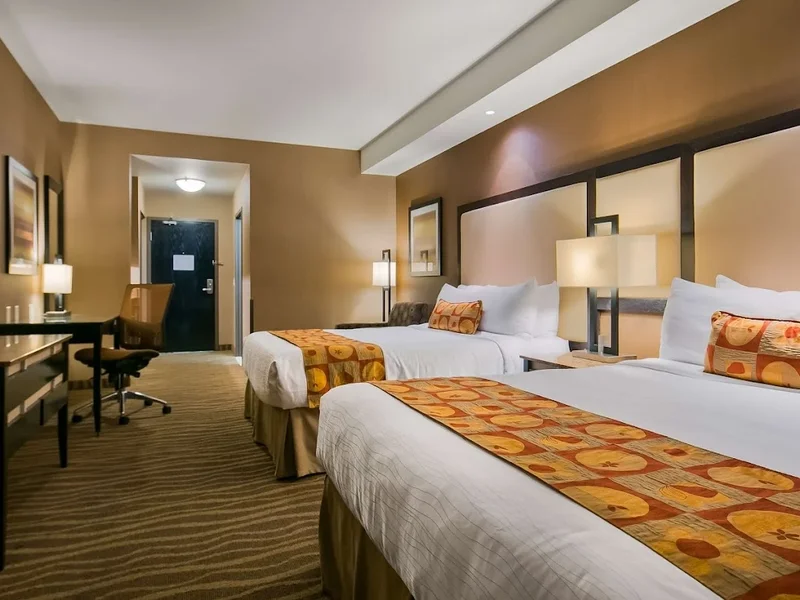 Best Western Premier Freeport Inn Calgary Airport