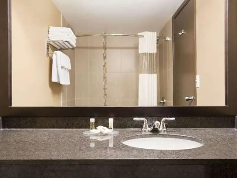 Days Inn by Wyndham Calgary Northwest