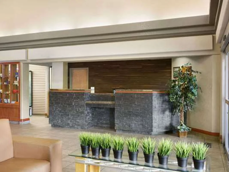 Days Inn by Wyndham Calgary Airport