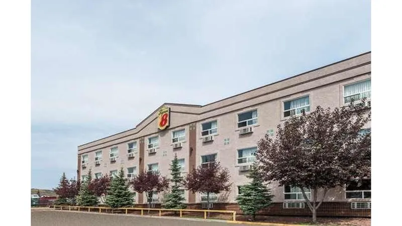 Super 8 by Wyndham Edmonton/West