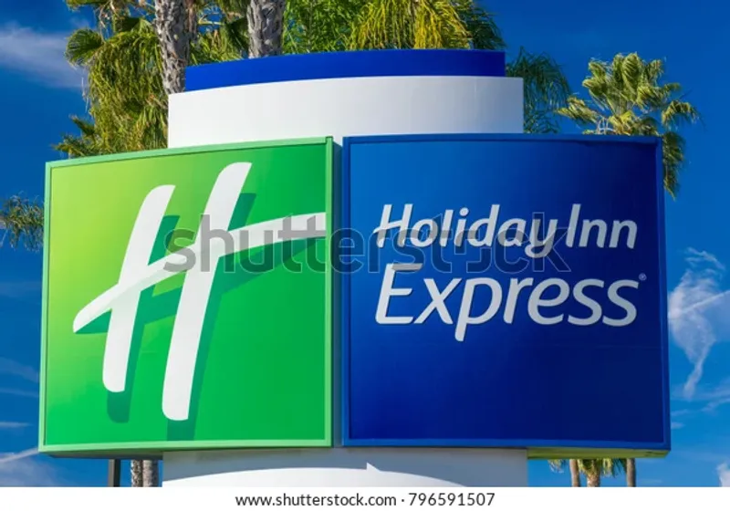 Holiday Inn Express Winnipeg Airport - Polo Park