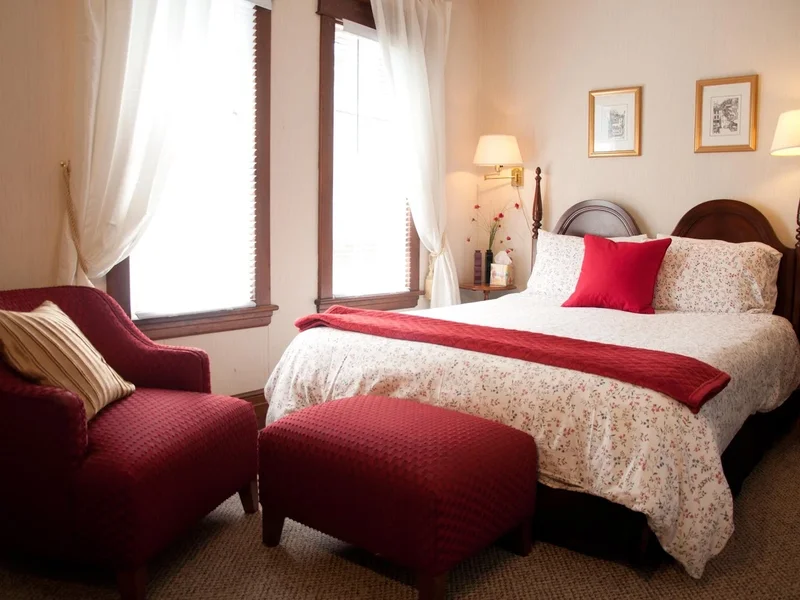 Homestead House B & B