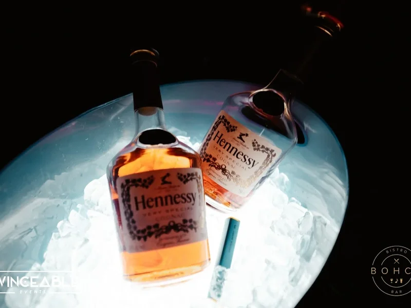 Bohca Premium Lounge