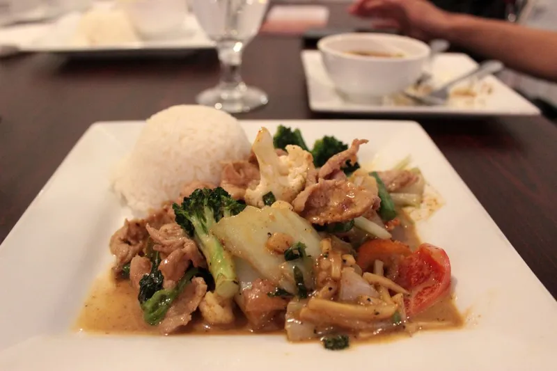 Simply Thai Cuisine