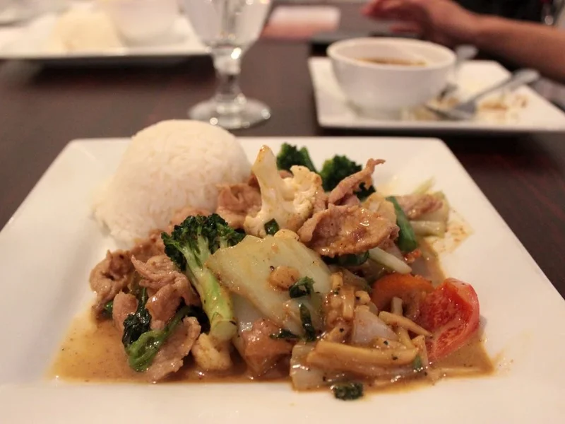 Simply Thai Cuisine